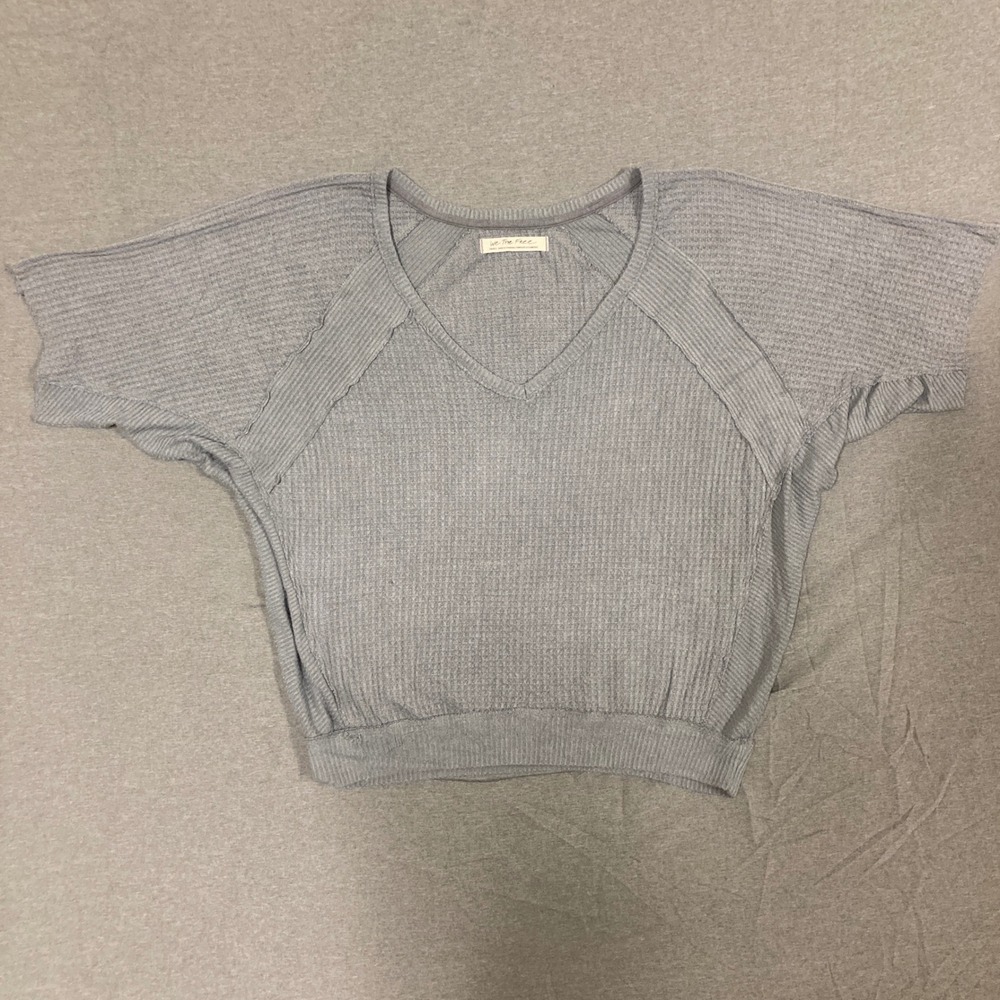 We The Free Free People Grey Waffle Knit V-Neck Short Sleeve Thermal Top Small